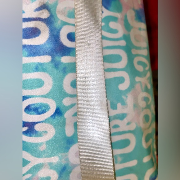 EUC Juicy Couture Xtra Large Weekender Bag. - Picture 11 of 12